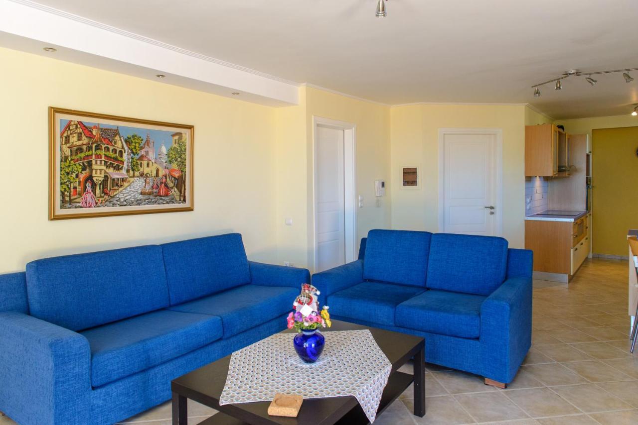 Artemis Riviera Villa Екстериор снимка