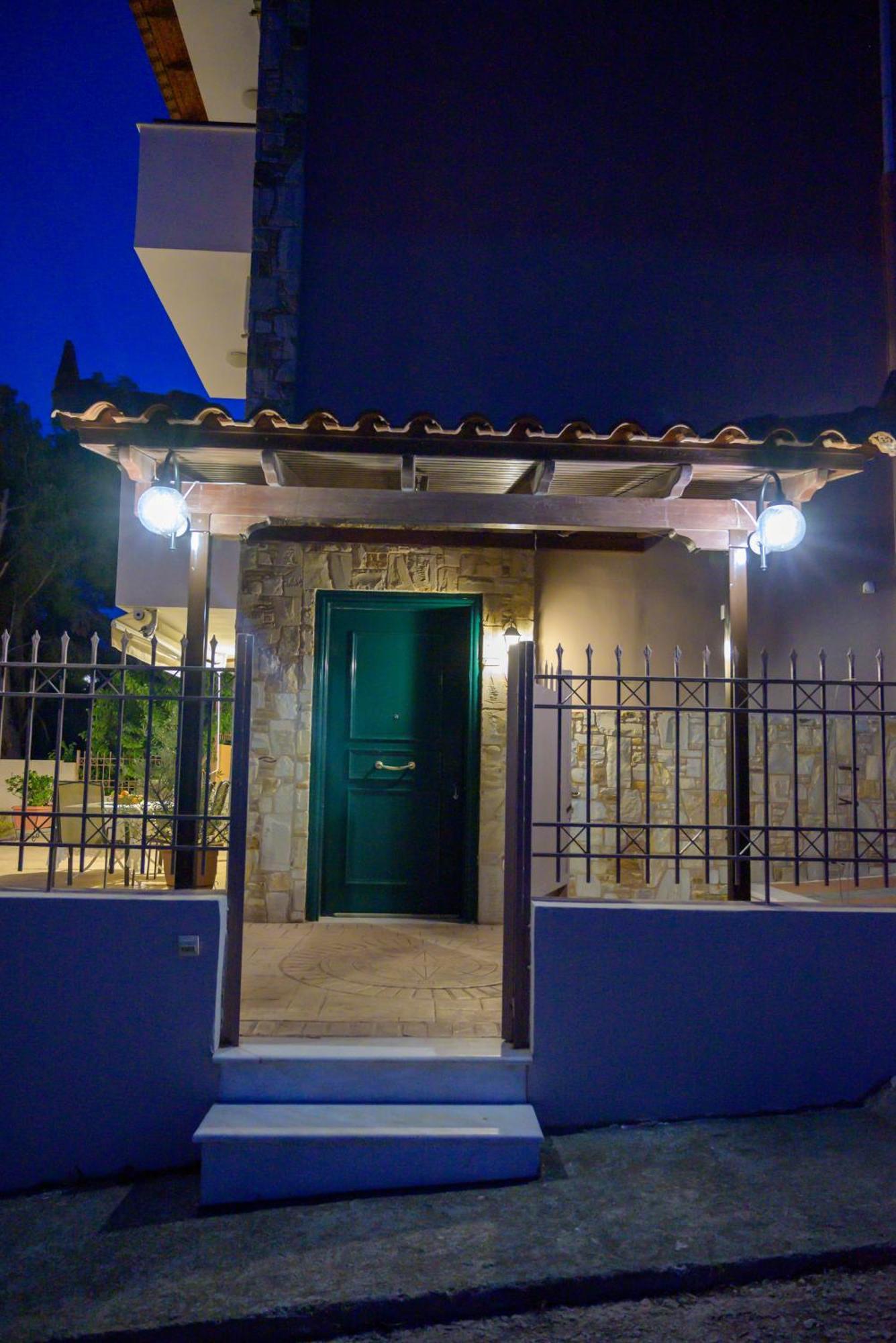 Artemis Riviera Villa Екстериор снимка
