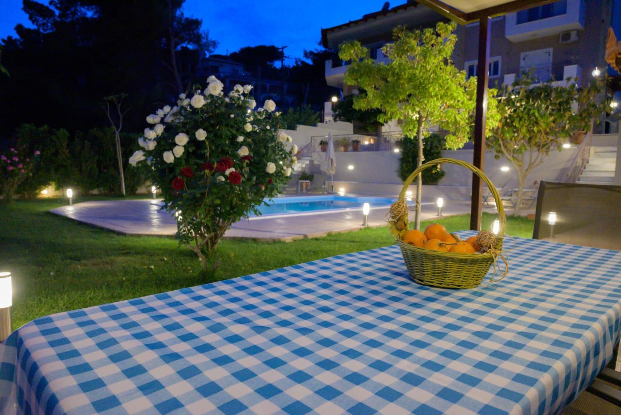 Artemis Riviera Villa Екстериор снимка