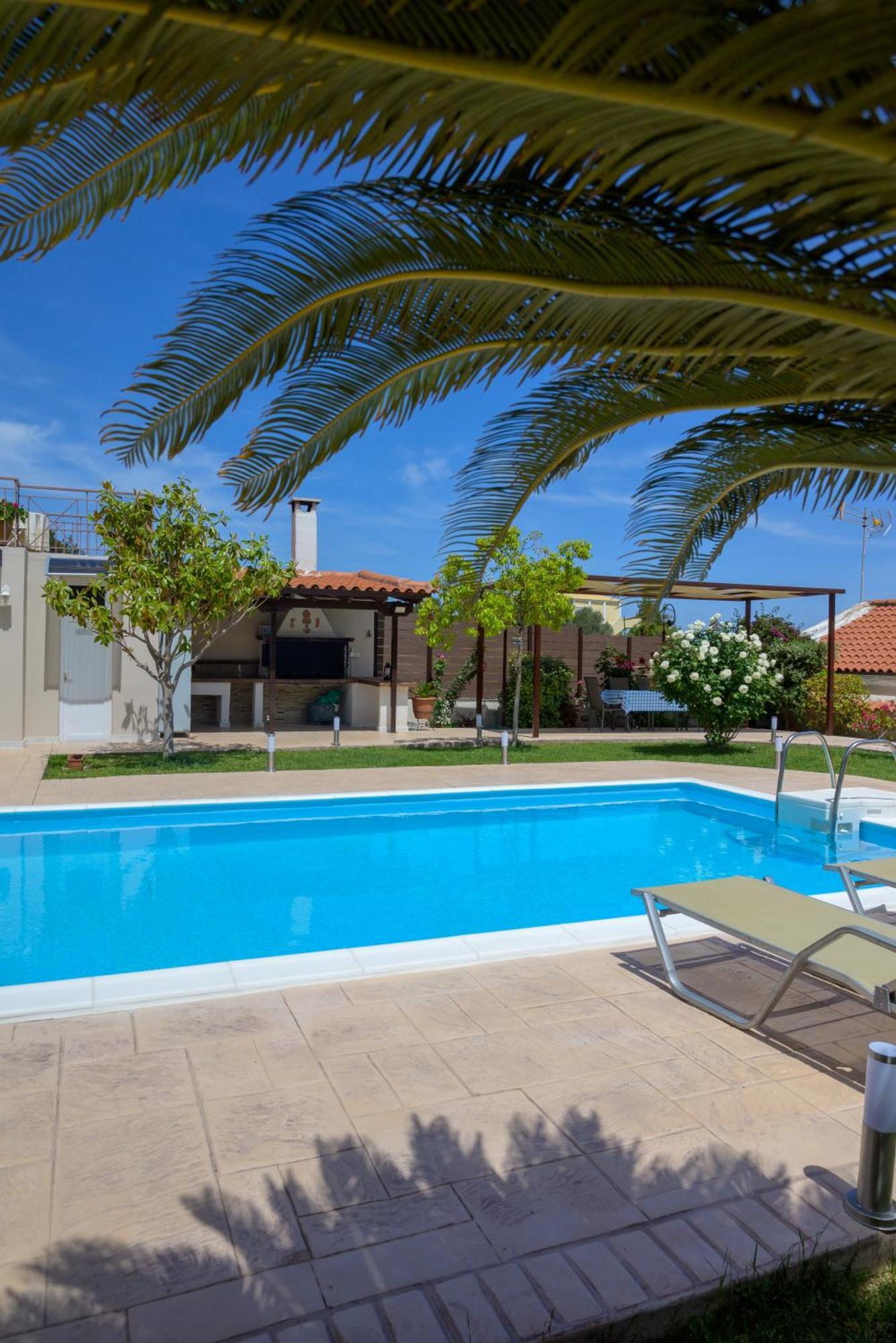 Artemis Riviera Villa Екстериор снимка