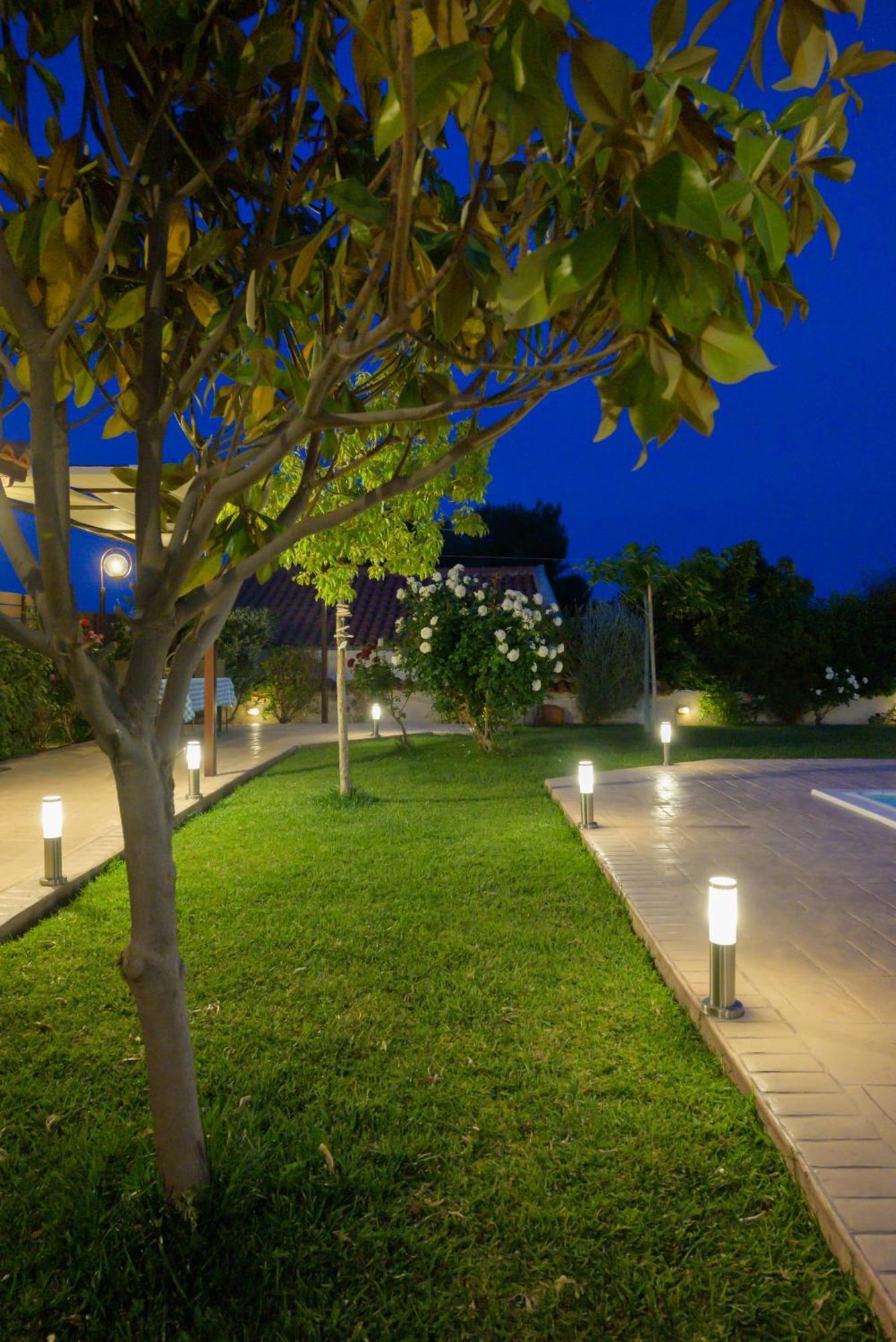 Artemis Riviera Villa Екстериор снимка