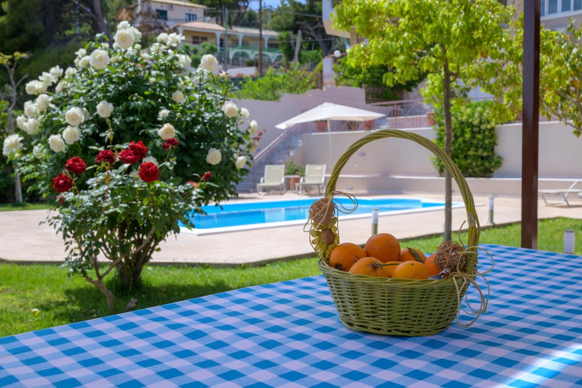 Artemis Riviera Villa Екстериор снимка
