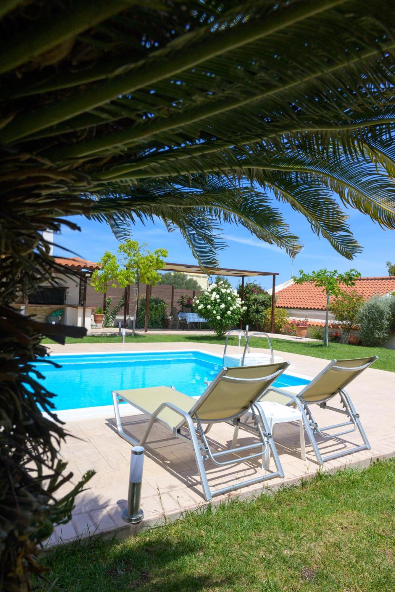 Artemis Riviera Villa Екстериор снимка