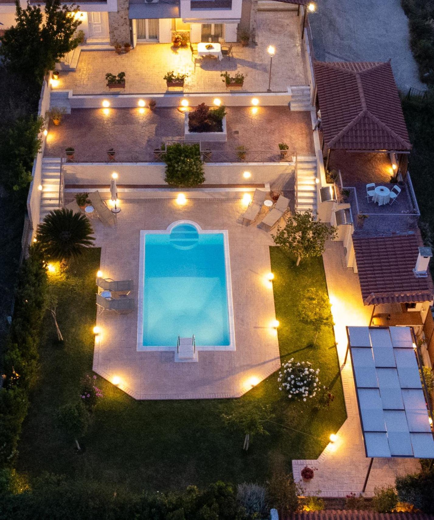 Artemis Riviera Villa Екстериор снимка